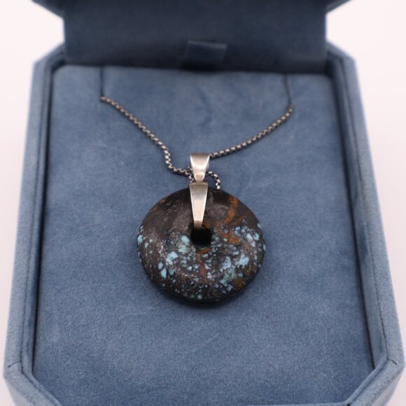 Turquoise Stone Circle Pendant & Silver Necklace - Picture 2 of 4